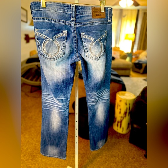 Ladies Jeans - Picture 2 of 2